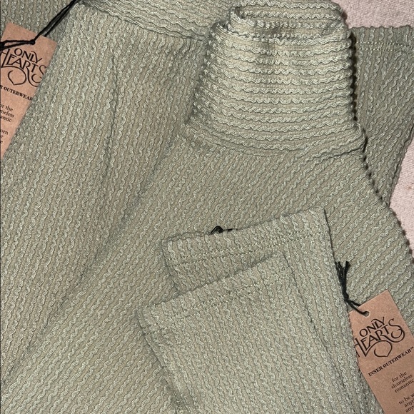 Only Hearts Ribbed SET - Picture 2 of 3